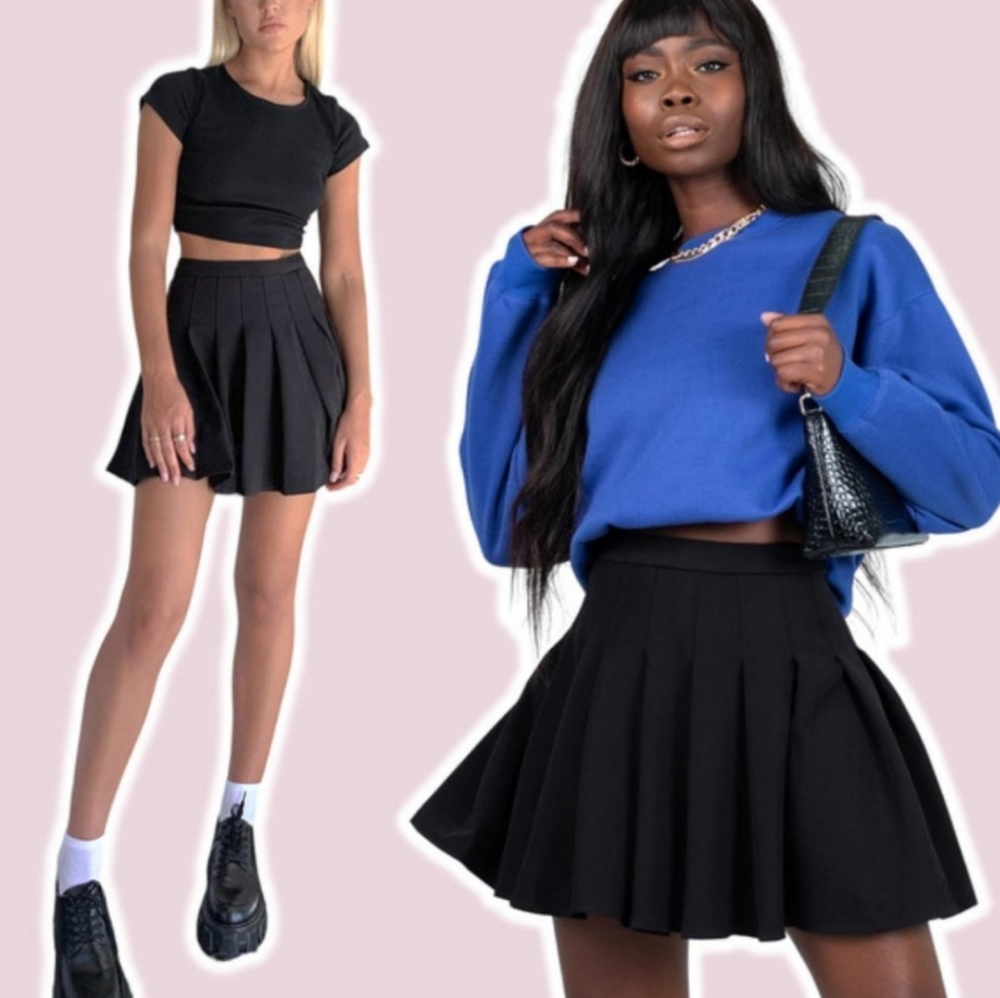 Princess Polly Lucid Pleated Mini Skirt  Sz 2 Black